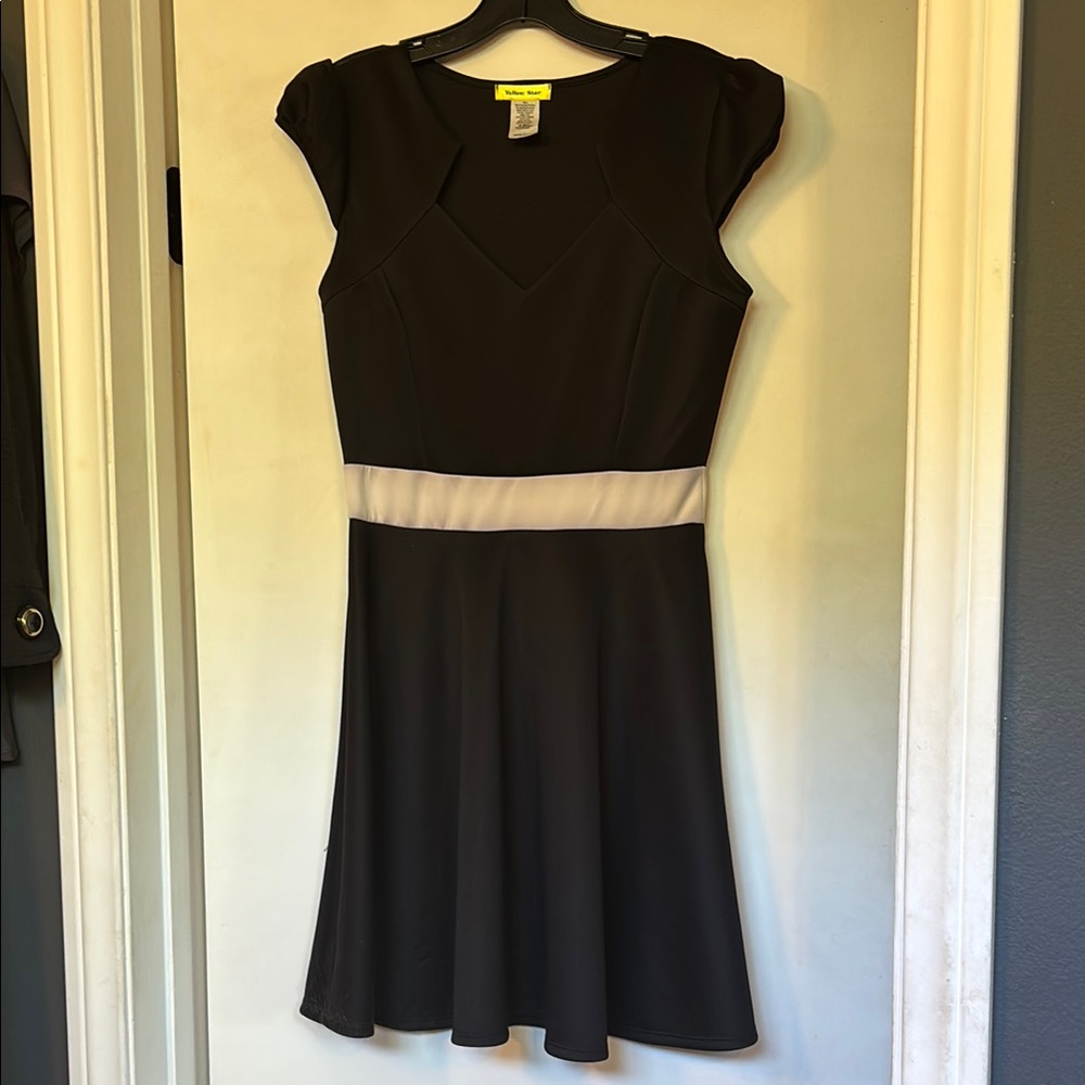 Elegant Black Mini Dress with White Accent